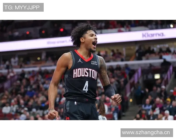 杰伦·格林本赛季首秀惊艳,与布克联手太阳大胜快船 杰伦·格林本赛季首秀惊艳,与布克联手太阳大胜快船