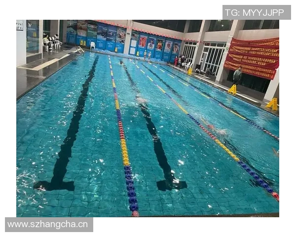 仰泳运动概述与技巧解析:从基础动作到专业训练的全面指导 仰泳运动概述与技巧解析:从基础动作到专业训练的全面指导